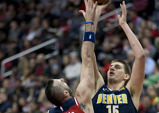 如此重大的 如此重大的