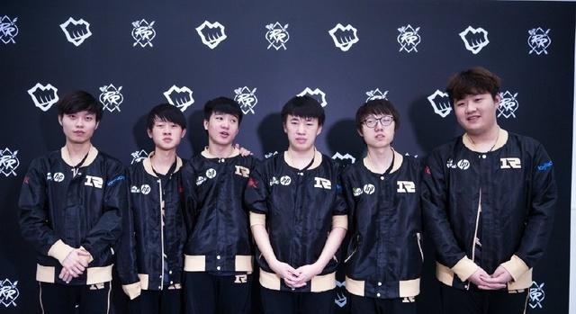 上展示属于 上展示属于